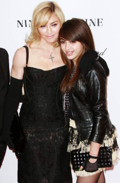 Lourdes Leon et sa mère Madonna lors de la première new-yorkaise du film Nine, en 2009.