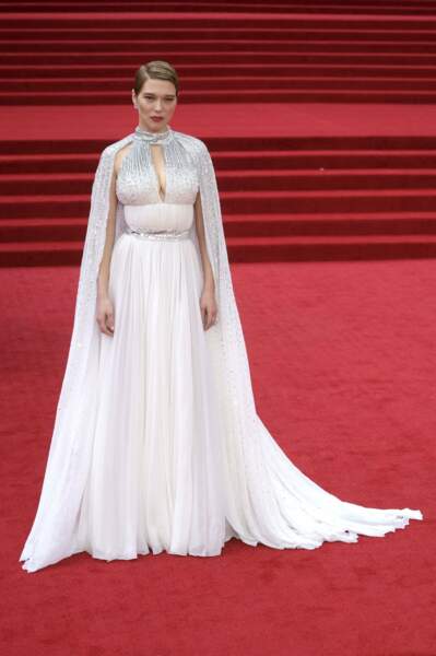 Léa Seydoux en robe longue Vuitton