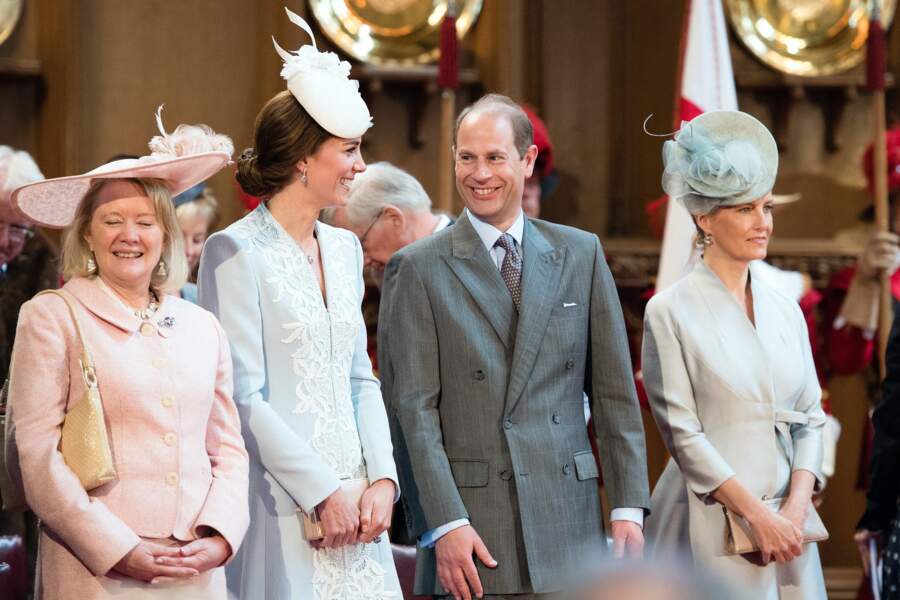 La duchesse de Cambridge et la comtesse de Wessex à la suite de la messe pour le 90ème anniversaire de la reine Elisabeth II, le 10 juin 2016.