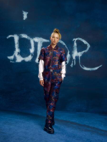 Lila Grace Moss au défilé Dior Homme Hiver 2021-2022 en janvier 2021.