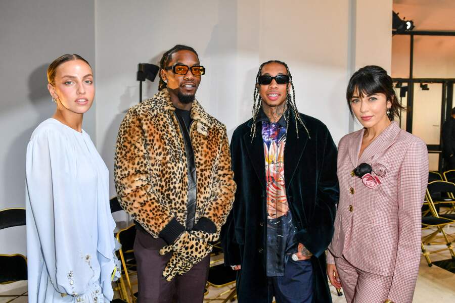L'influenceuse Carla Ginola et Nolwenn Leroy posent avec les Américains Offset et Tyga, en cette période de Fashion Week parisienne