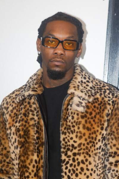 Le rappeur Offset était présent sans sa femme Cardi B, vêtu d'un manteau à motifs léopards.