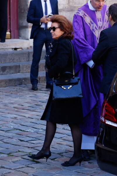 Dominique Tapie arrive à la messe funéraire en hommage à Bernard Tapie en l'église Saint-Germain-des-Prés à Paris, le 6 octobre 2021