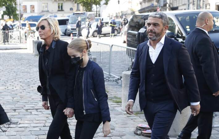 Ramzi Khiroun arrive à la messe funéraire en hommage à Bernard Tapie en l'église Saint-Germain-des-Prés à Paris, le 6 octobre 2021