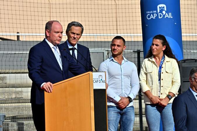 PHOTOS - Albert de Monaco, Xavier Beck, Samir Aït Saïd et Fanny Horta à Cap d'Ail le 8 octobre 2021 durant la tournée des drapeaux des JO Paris 2024.