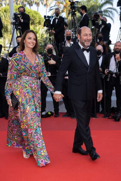 Julia Vignali et Kad Merad au 74ème Festival International du Film de Cannes le 17 juillet 2021.