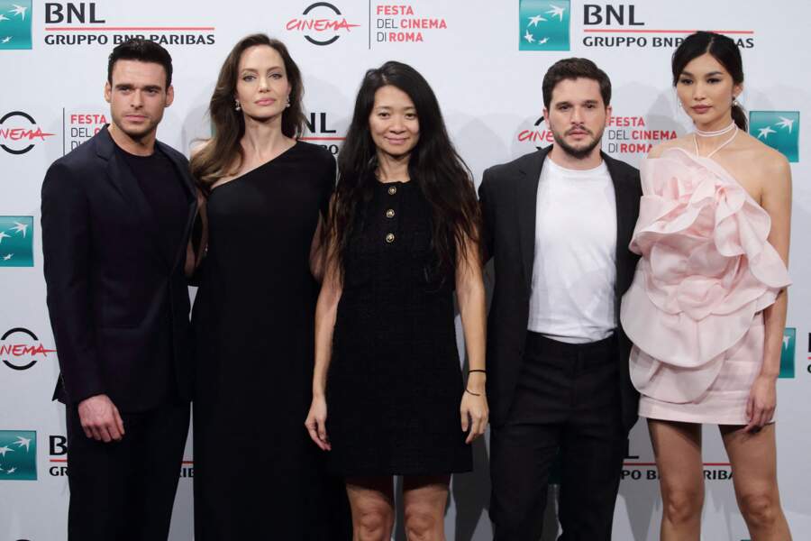 Richard Madden, Angelina Jolie, Kit Harington, Gemma Chan et Chloè Zhao