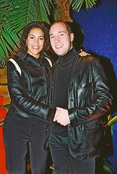 Christophe et sa compagne Julie, à la sortie de Loft Story, en 2001