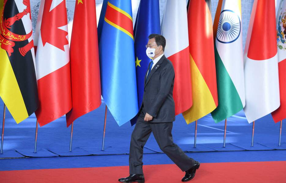 Moon Jae-in, président de la Corée du Sud, arrive au sommet du G20 à Rome.