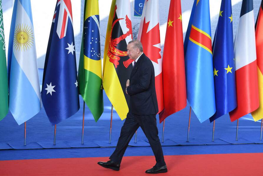 Recep Tayyip Erdogan, président de la Turquie, arrive au sommet du G20 à Rome.