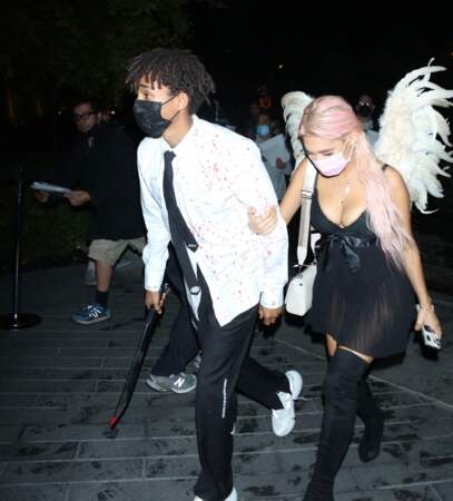 Jaden Smith et sa compagne Sab Zada , à la soirée d'Halloween à Los Angeles, le 30 octobre 2021. 