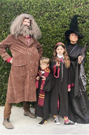 Tiffani Thiessen et sa famille pour Halloween. 