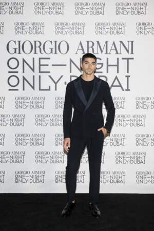 Taylor Zakhar Perez au défilé de mode "Giorgio Armani - One Night Only" à Dubaï, le 26 octobre 2021