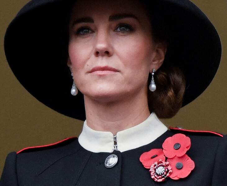 L'épouse du prince William portait également des boucles d'oreilles ayant appartenu à Diana.
