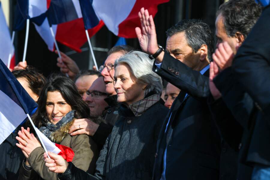 Marie Fillon, la fille de François Fillon au rassemblement de soutien à François Fillon, place du Trocadéro, à Paris le 5 mars 2017.