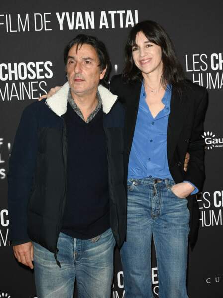 Yvan Attal et sa compagne Charlotte Gainsbourg, un couple toujours complice