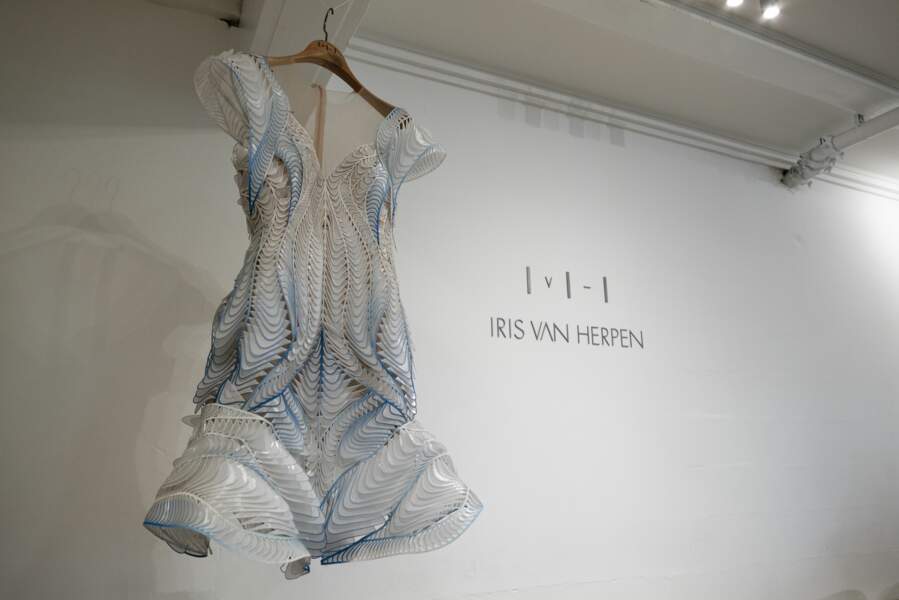 Making of: la robe Iris Van Herpen x evian de Maria Sharapova