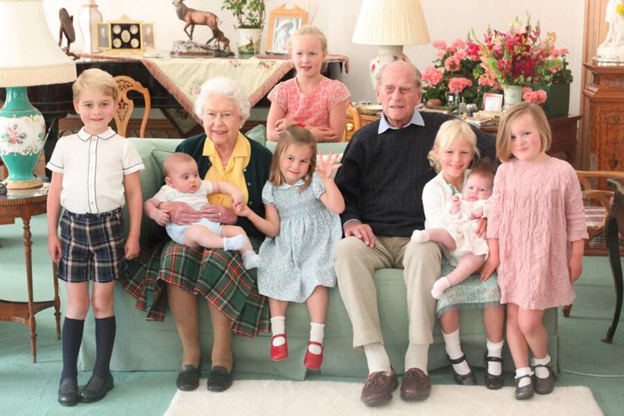 Elizabeth II et le prince Philip avec leurs arrière-petits-enfants