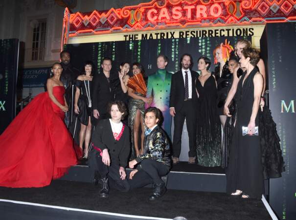 Jada Pinkett Smith, Priyanka Chopra, Neil Patrick Harris, Keanu Reeves et Carrie-Anne Moss à San Francisco, le 18 décembre