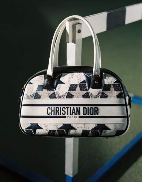 Le sac Dior Vibe bowling motif Étoile