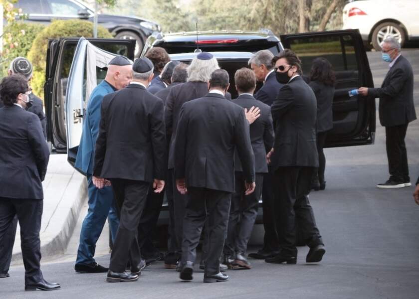 La famille et les amis dire adieu à Bob Saget au "Mt. Sinai Memorial Parks and Mortuaries" à Los Angeles, le 14 janvier