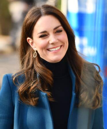 Kate Middleton, 40 ans, radieuse, affiche des racines blanches, le 19 janvier 2022