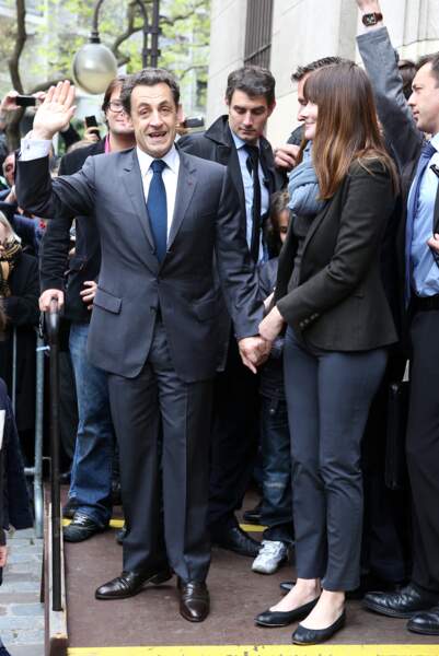Nicolas Sarkozy et Carla Bruni à Paris, le 6 mai 2012