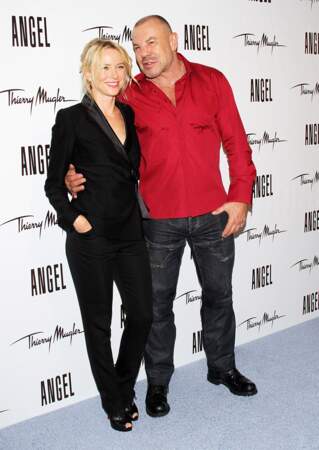 Thierry Manfred Mugler avec Naomi Watts égérie du parfum Angel en 2011