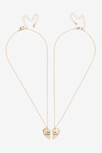 Salute sisterhood necklace, Monki, 10€ en exclusivité sur monki.com
