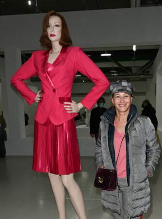 Ségolène Royal avec un look original au vernissage de l'exposition Charles Ray au Centre Pompidou à Paris le 15 février 2022