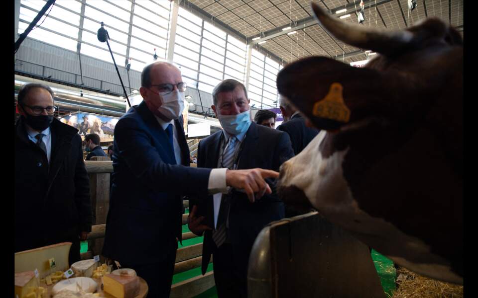 Jean Castex a rencontré les agriculteurs français et le bétail au salon