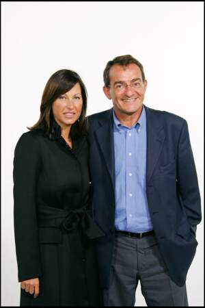 Jean-Pierre Pernaut et sa collègue Evelyne Thomas (2004)