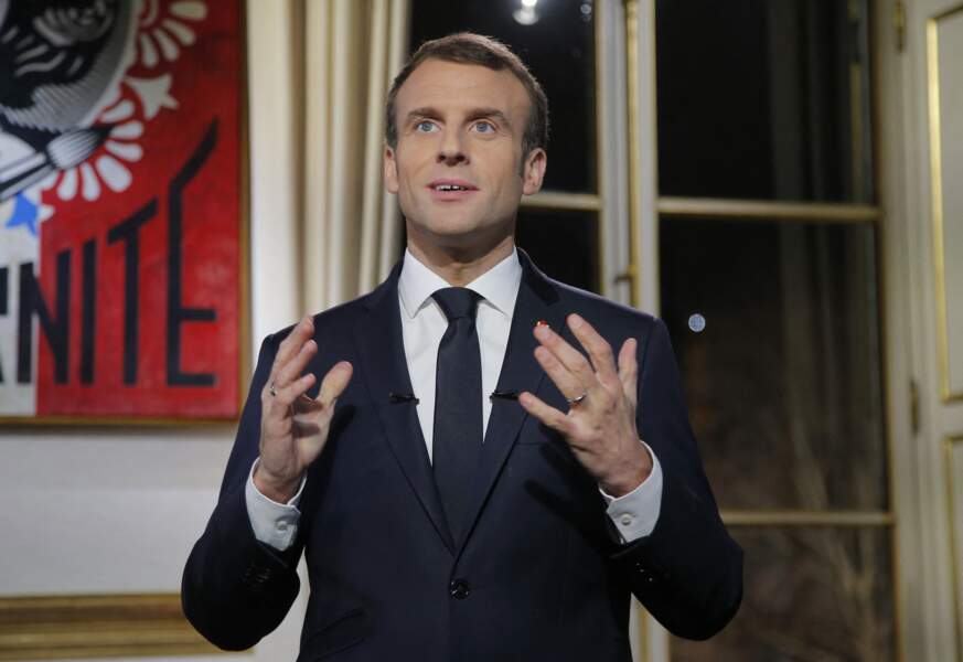 Emmanuel Macron après l'enregistrement de son discours du Nouvel An au palais de l'Elysée le 31 décembre 2018.