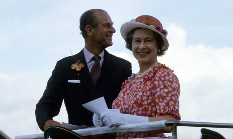 La reine Elizabeth II et le prince Philip, lors de voyage aux Fidji, en février 1977.