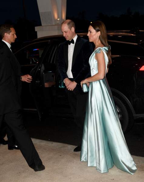 Pour les bijoux, Kate Middleton avait misé sur une valeur sûre : le joaillier Van Cleef and Arpels.