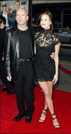 Bruce Willis et sa compagne Brooke Burns, en 2004