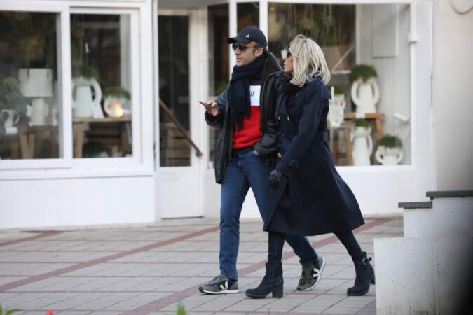 Emmanuel et Brigitte Macron respirent l'air frais du Touquet avant de retourner à Paris pour le dépouillement des votes, ce 9 avril 