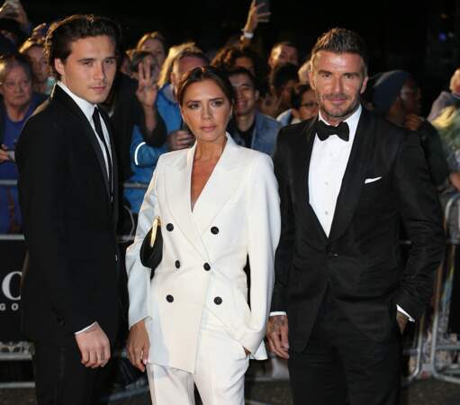 Brooklyn Beckham et ses parents, Victoria Beckham, David Beckham - Soirée "GQ Men of the Year" Awards à Londres le 3 septembre 2019.