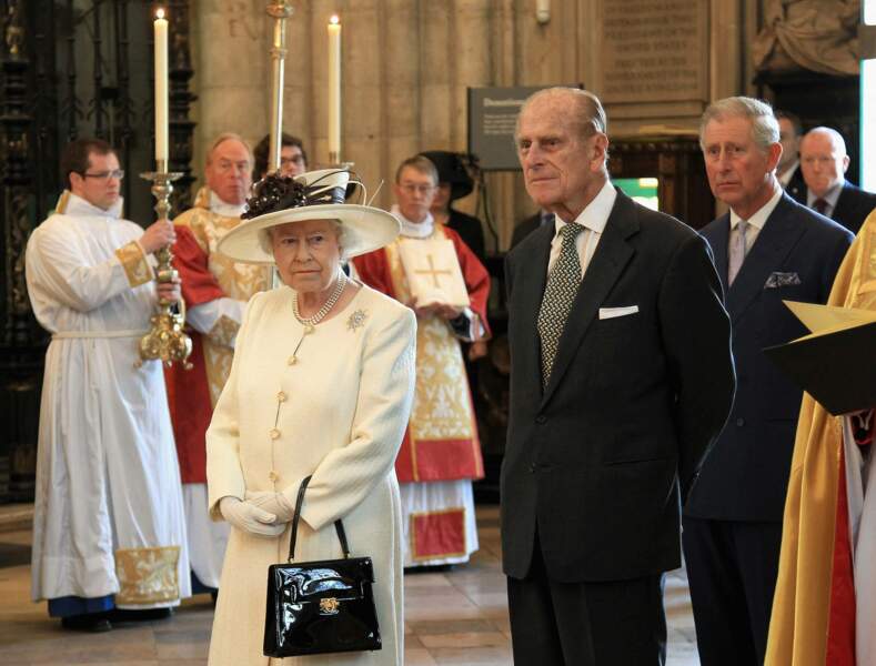 La reine Elizabeth II et le prince Philip, lors d'une célébration à l'abbaye de Westminster, à Londres, le 16 novembre 2011. 