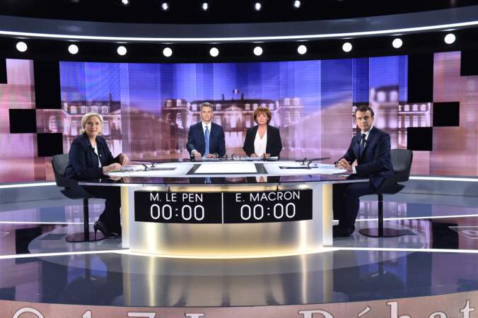 Emmanuel Macron offre un florilège de phrases cultes lors du débat de 2017