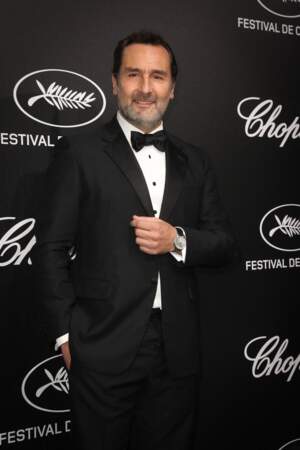 Gilles Lellouche porte le costume deux prèces au photocall de la soirée du trophée Chopard lors du 72ème Festival International du Film de Cannes. Le 20 mai 2019.