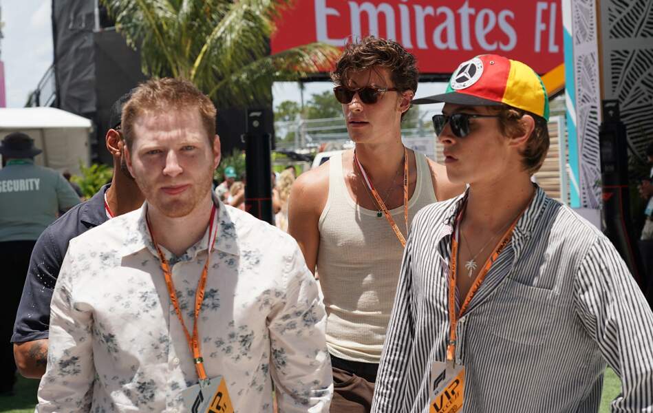Débardeur fin et en coton pour Shawn Mendes lors du Grand Prix de Formule 1 (F1) de Miami, le 8 mai 2022.