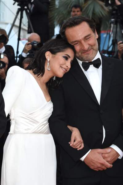 Leïla Bekhti et Gilles Lellouche rayonnent pour la montée des marches du film « Le Grand Bain » lors du 71ème Festival International du Film de Cannes. Le 13 mai 2018. 