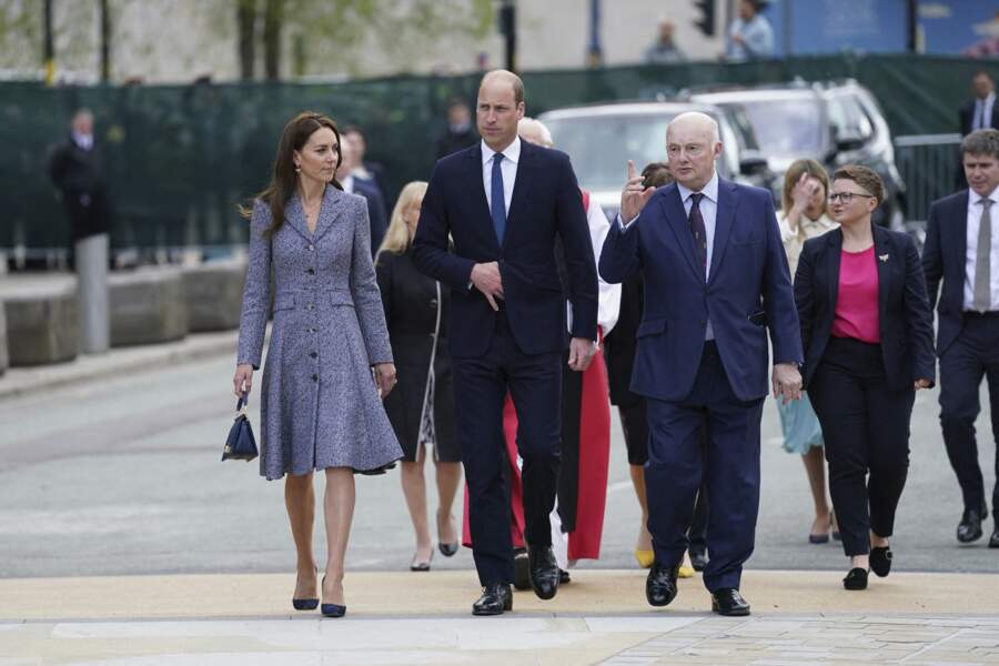 Kate Middleton accompagne le prince William à l'ouverture officielle du mémorial Glade of Light à Manchester, Royaume Uni, le 10 mai 2022. 