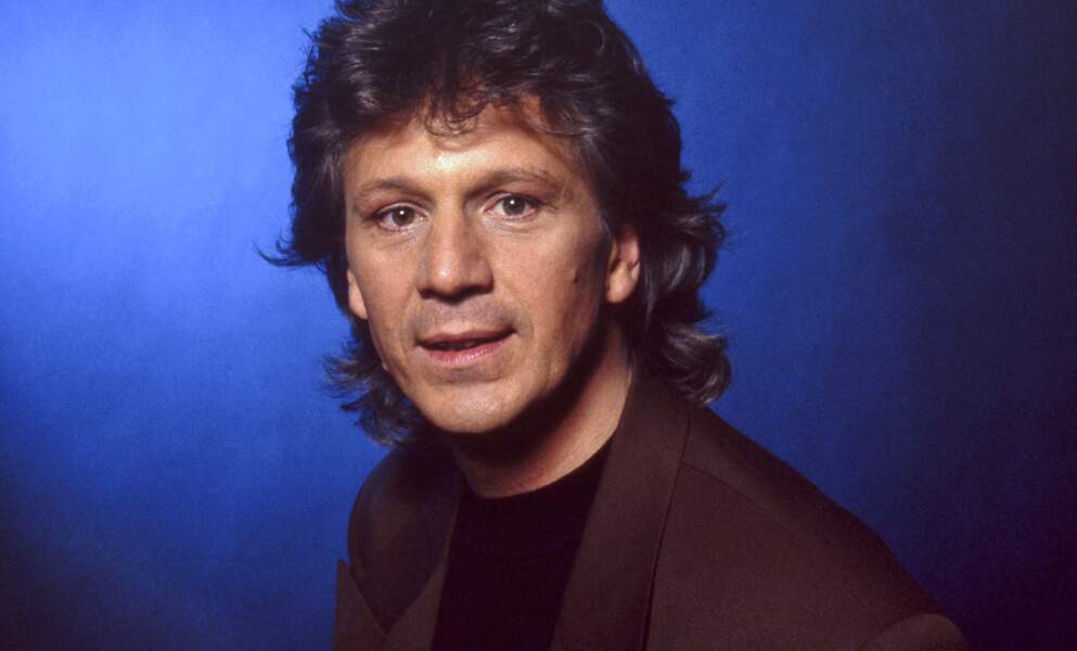 En 1988, Gérard Lenorman représente la France à l'Eurovision. Avec sa chanson Chanteur de charme, il décroche la 10e place.