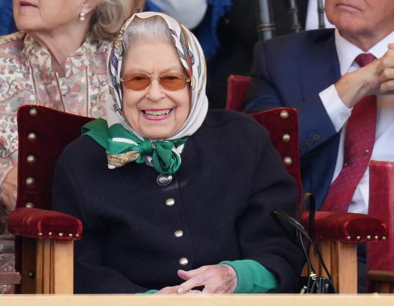 La reine Elizabeth II, enjouée lord du Royal Windsor Horse Show, le 13 mai 2022