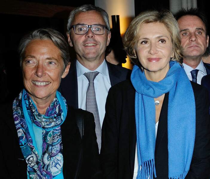 Elisabeth Borne aux côtés de Michel Combes et de Valerie Pécresse pour le lancement de la chaîne BFM Paris au Café de l'Homme, Paris en novembre 2016.