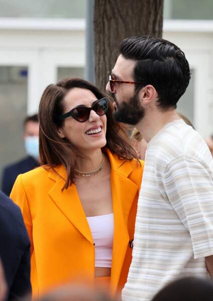 D'habitude très discrets, Sofia Essaïdi et Adrien Galo ont révélé leur amour au grand jour, lors du 75ème Festival International du Film de Cannes, le 25 mai 2022.
