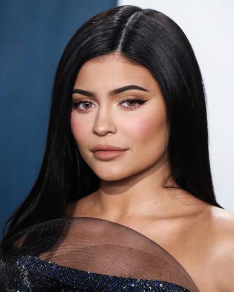 Le liquid hair de Kylie Jenner : la pro en la matière.