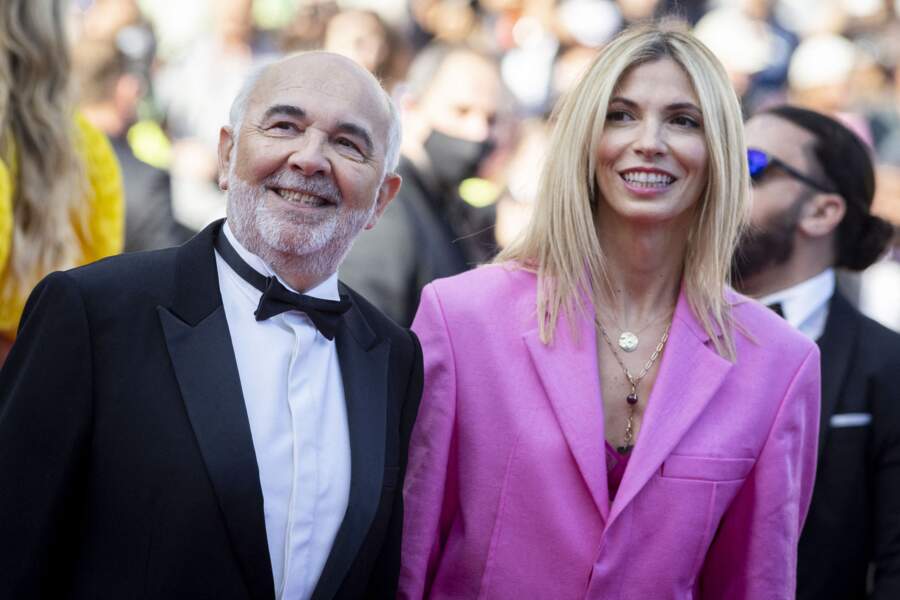 Gérard Jugnot et Patricia Campi à la montée des marches de  « Coupez ! », pour la cérémonie d'ouverture du Festival de Cannes 